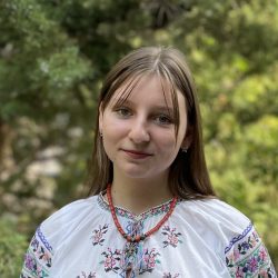 Ющенко Ангеліна