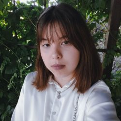 Тютюнник Іра Тютюнник Іра