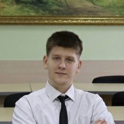 Спасун Олександр, староста поверху 9